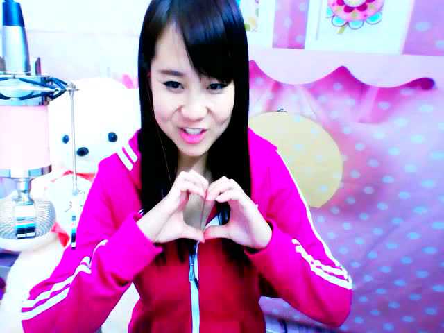 回国了,小绿茶以为二哥会依旧宠她,结果下秒就被打脸了敏敏动漫解说01