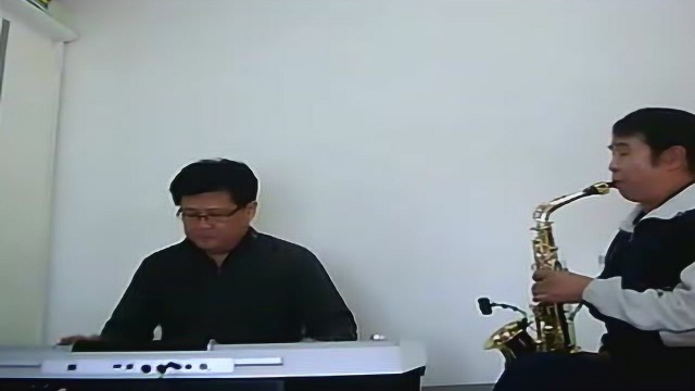 李刚萨克斯演奏梁祝