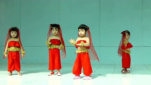 幼儿园小朋友跳的印度舞蹈红玫瑰_腾讯视频