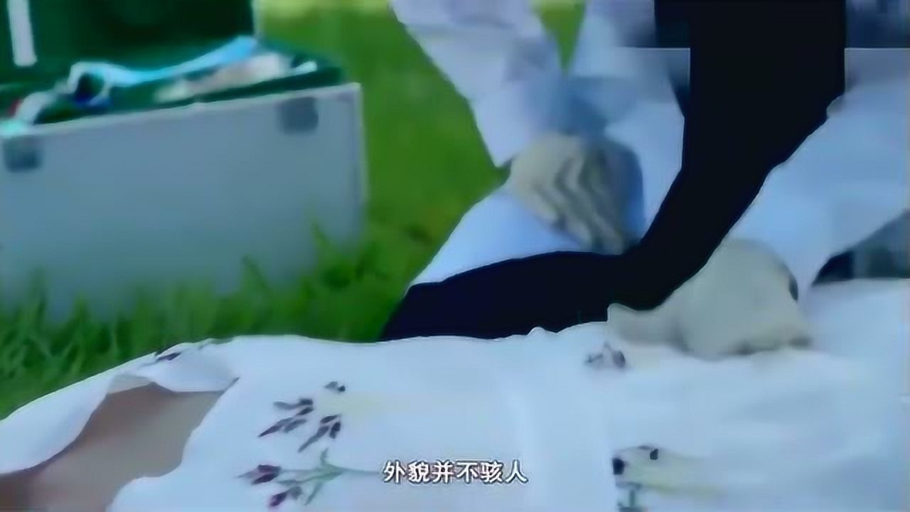 河边发现女尸，尸体送到解剖室让法医解剖，法医都受不了_高清