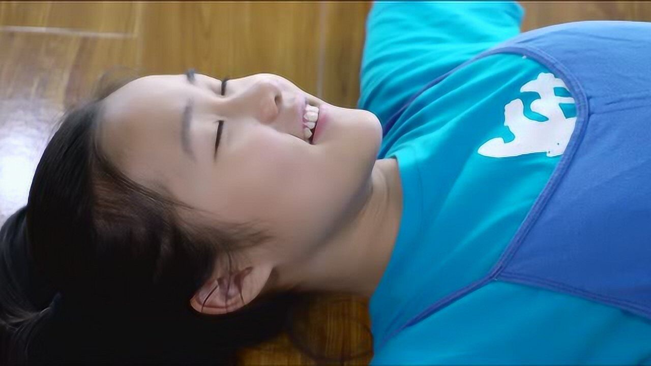 像妈妈一样的爱：卫生巾创意广告_高清