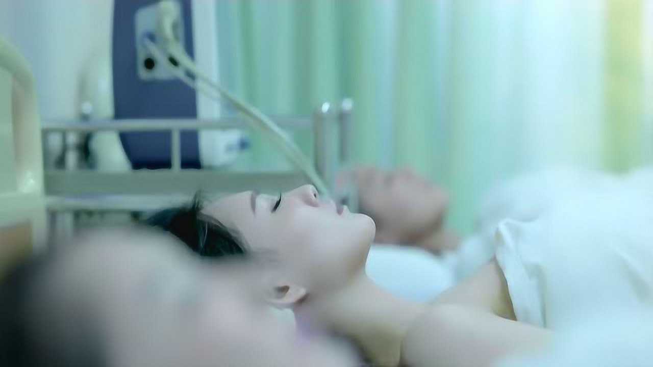美女们被改造，醒过来发现自己就脖子上带了一个项圈_高清