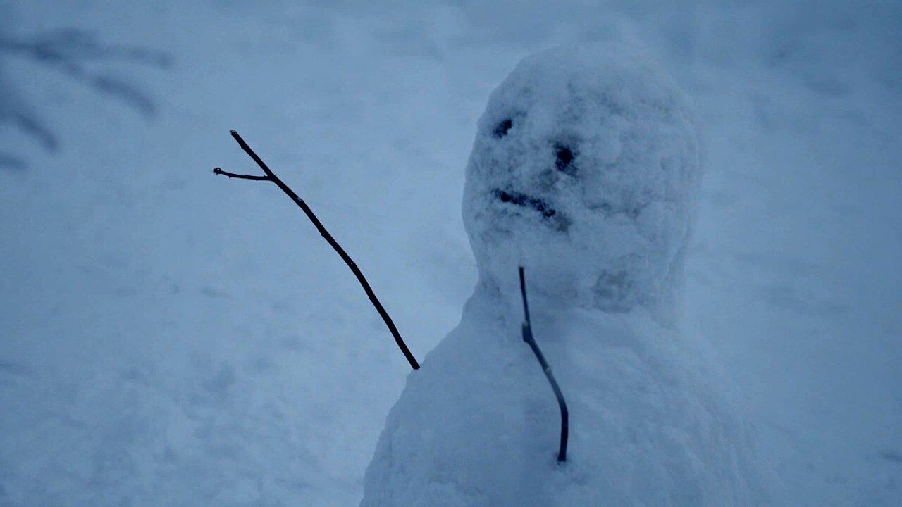 恐怖事件,每当雪人出现就会有人丧生,冬天再也不敢堆雪人了