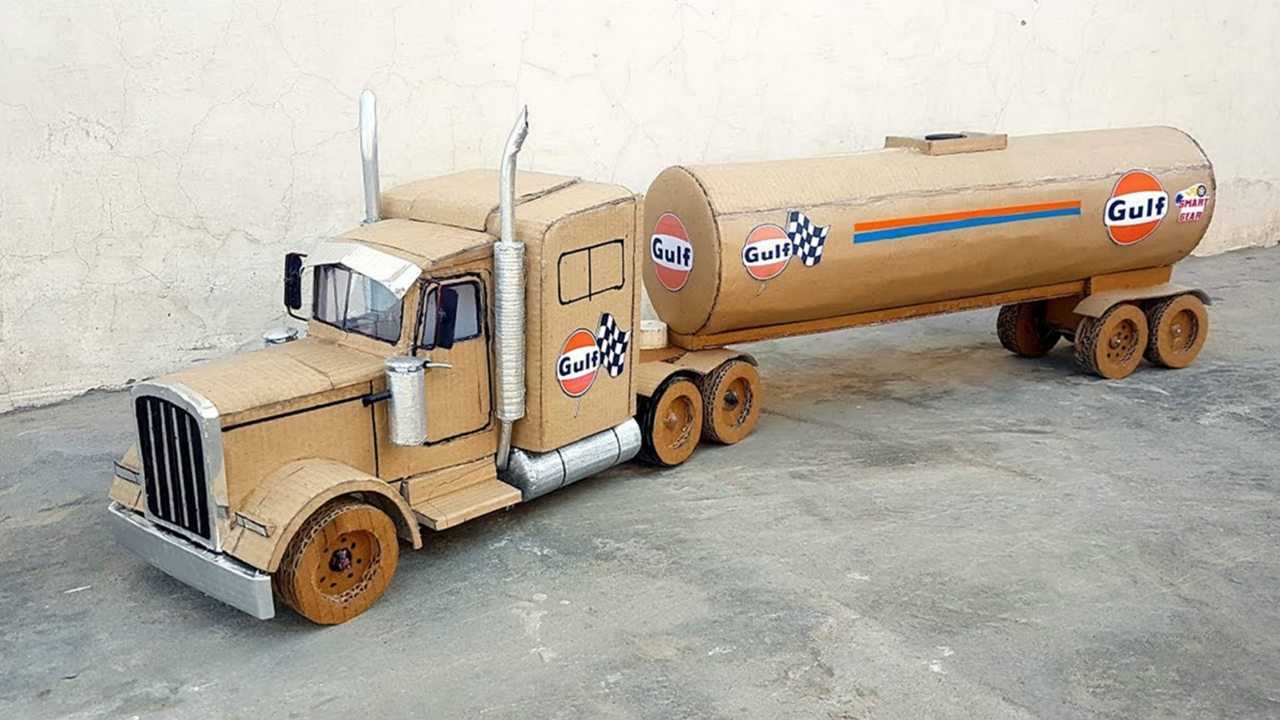 用纸板diy玩具汽车,遥控油罐车,看看他是怎么做的