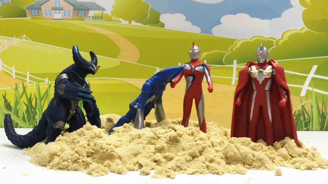 《玩具》哆啦盒子玩具乐园 奥特曼怪兽玩具登场,沙地寻宝发现了什么呢