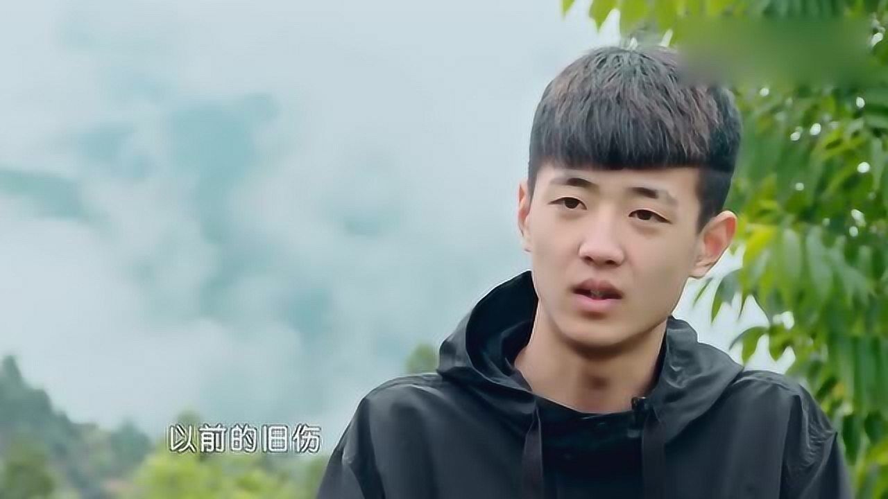 《变形记》富二代想要出去打工,没想到腿伤复发彻底走不了路