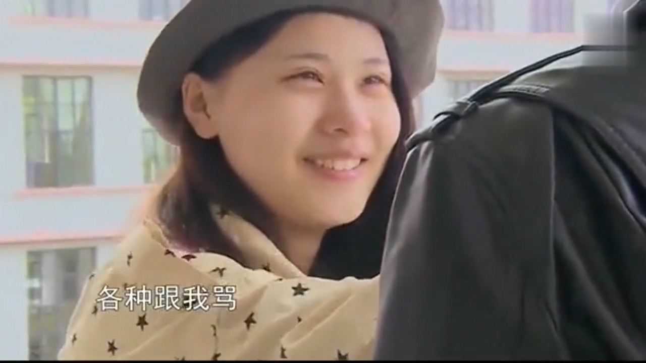 变形计被吐槽演成青春浪漫剧主人公杨馥宇黄圣杰拥抱在一起