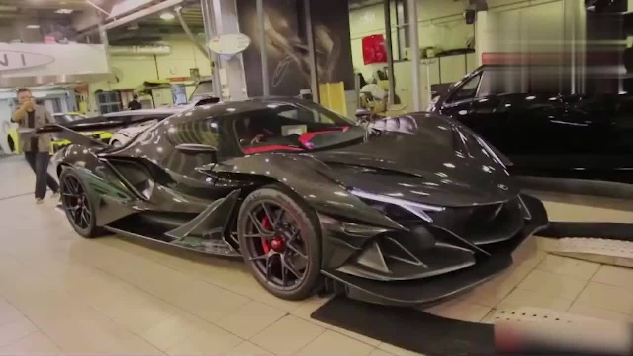 价值5000万的超跑装车