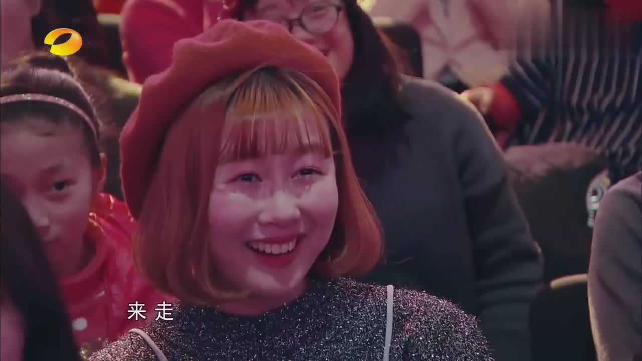 帅气龙拳小子林秋楠和妹妹好有爱,妹妹现场挥舞小拳拳萌翻了