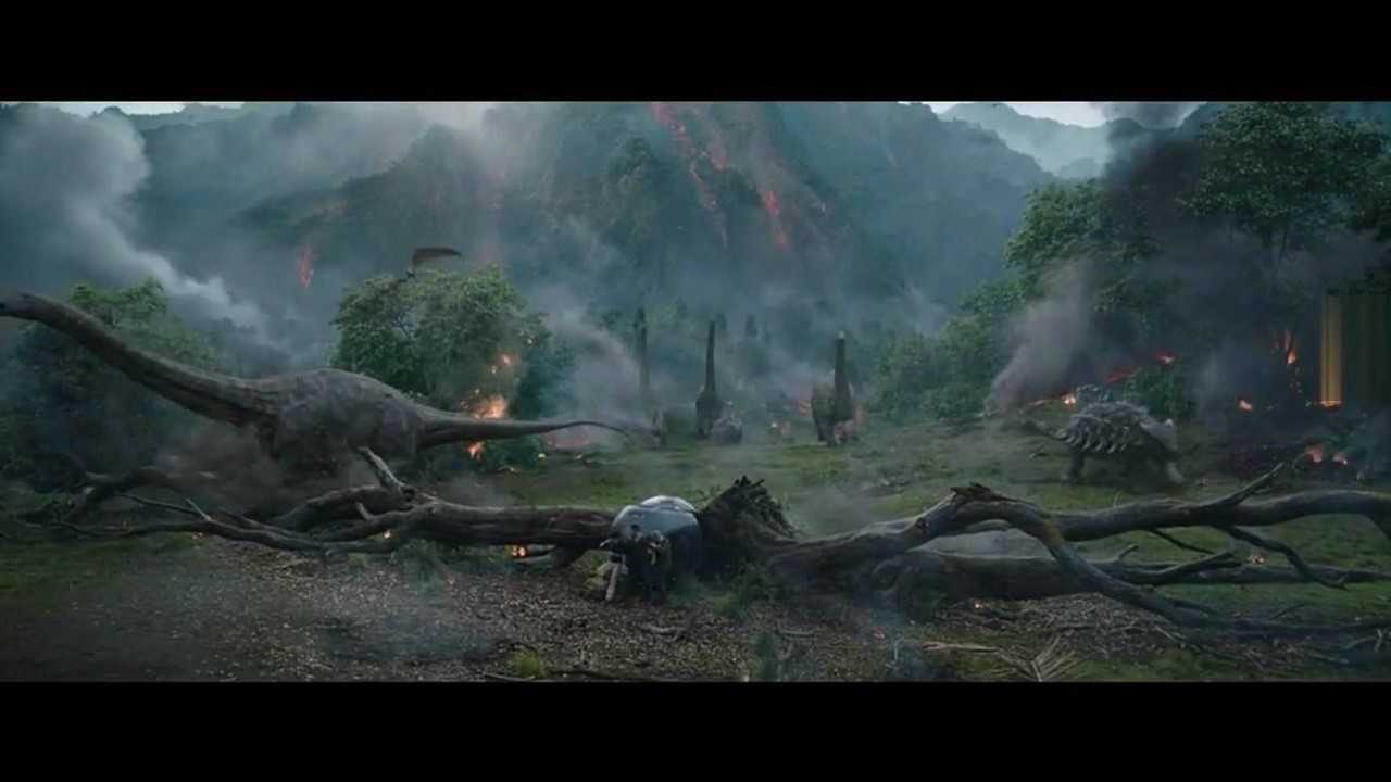 侏罗纪世界2努布拉岛最终还是火山爆发了恐龙们上演集体大逃亡