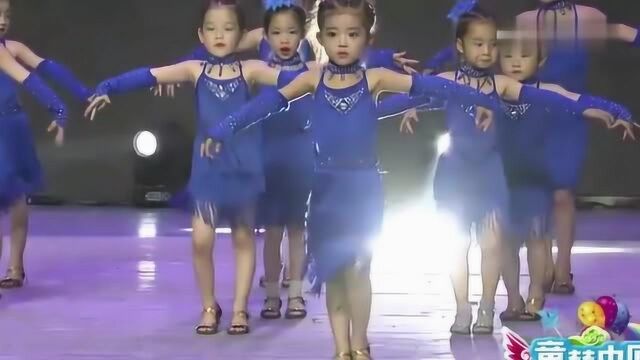 幼儿拉丁舞《舞动天使》