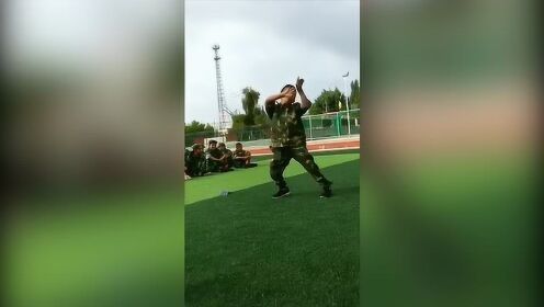 现在的小学生尬舞都这么厉害了吗 - 腾讯视频