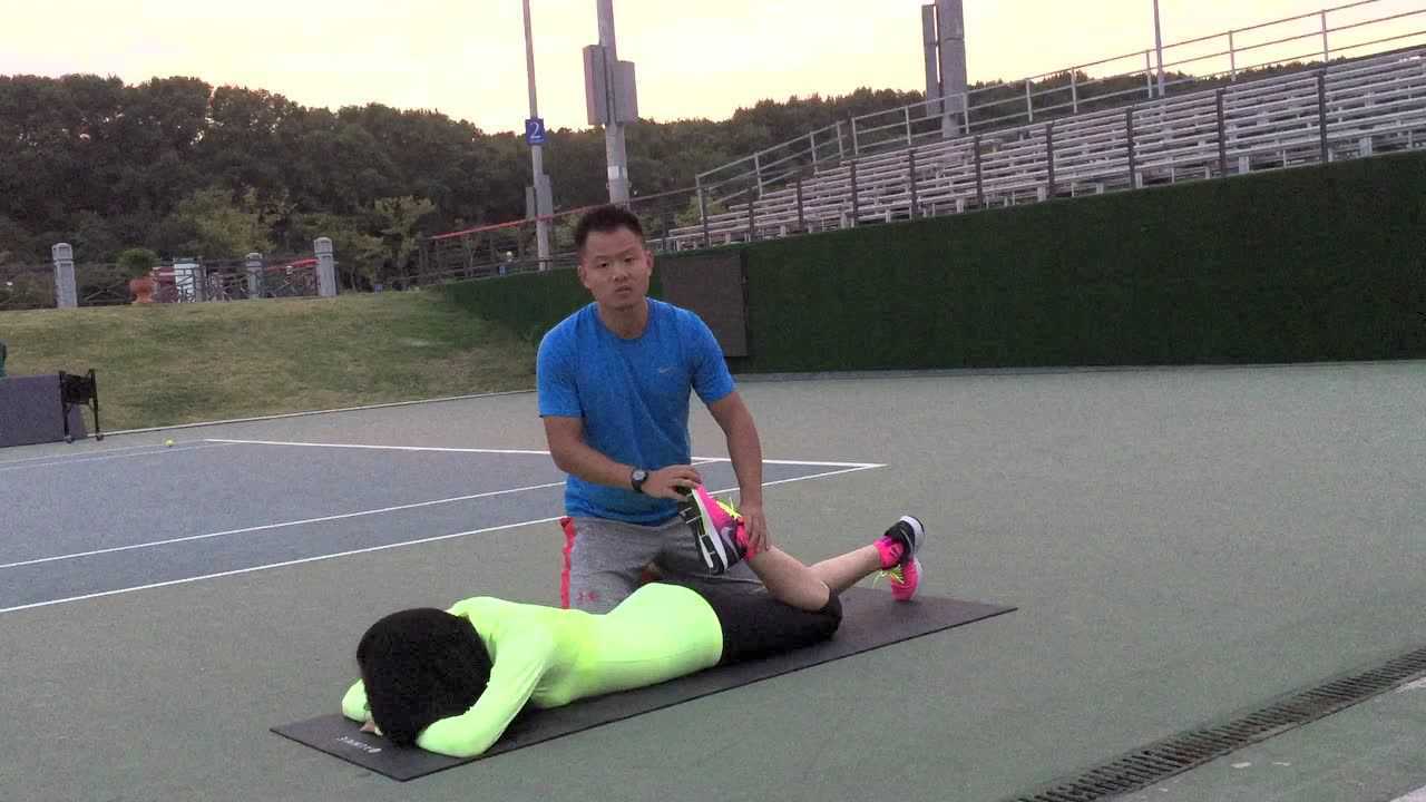 自创股四头肌拉伸