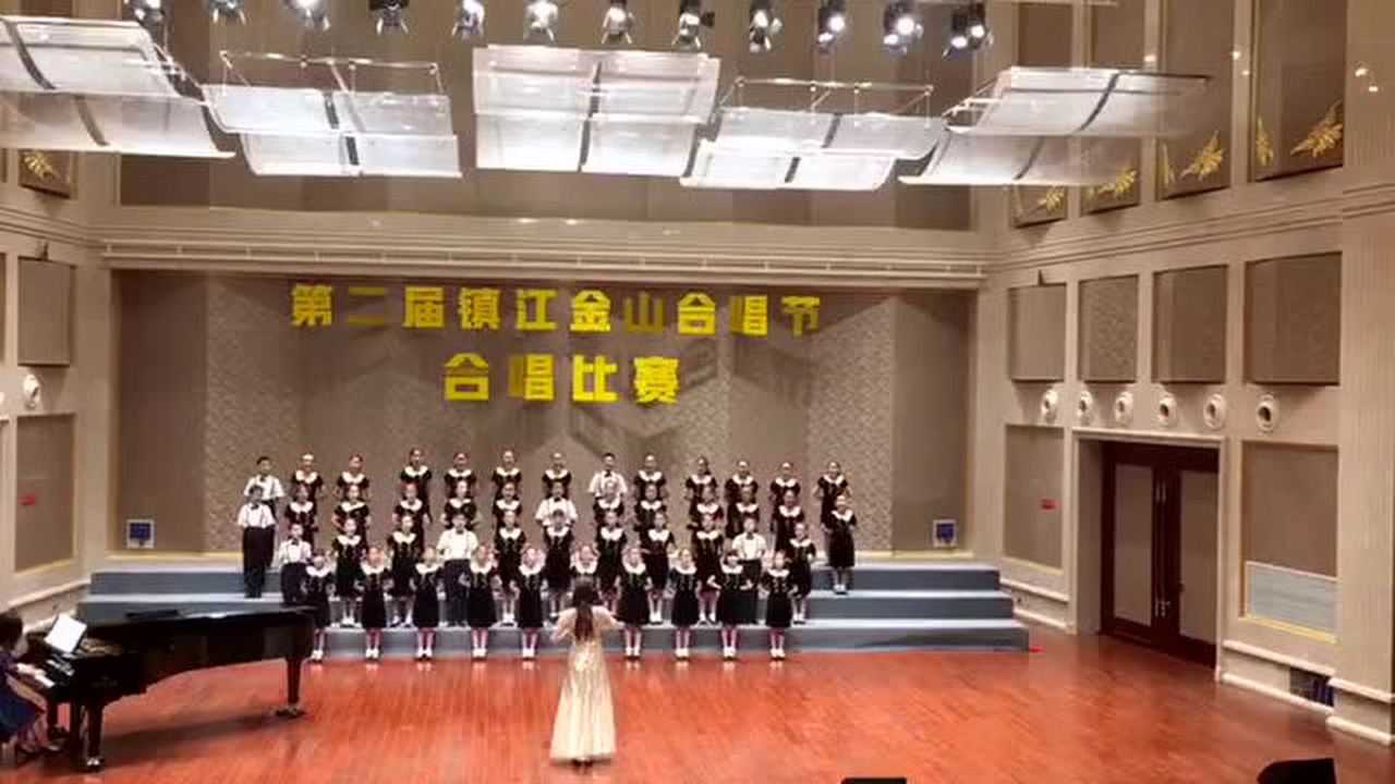 丁卯小荧星合唱团《童心向往的世界》_腾讯视频