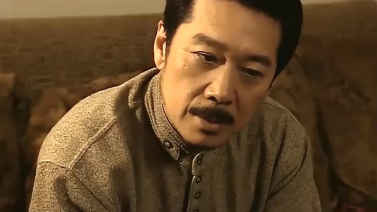 渴望城市:年轻漂亮的小保姆萍儿和男主人作家吴东风产生了私情