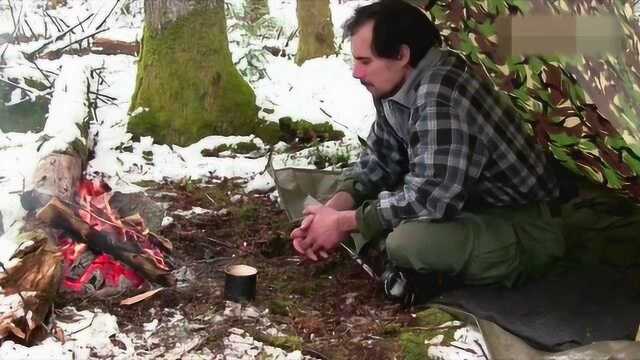 别样生活 一个人的荒野 雪地扎营起火烹饪美食