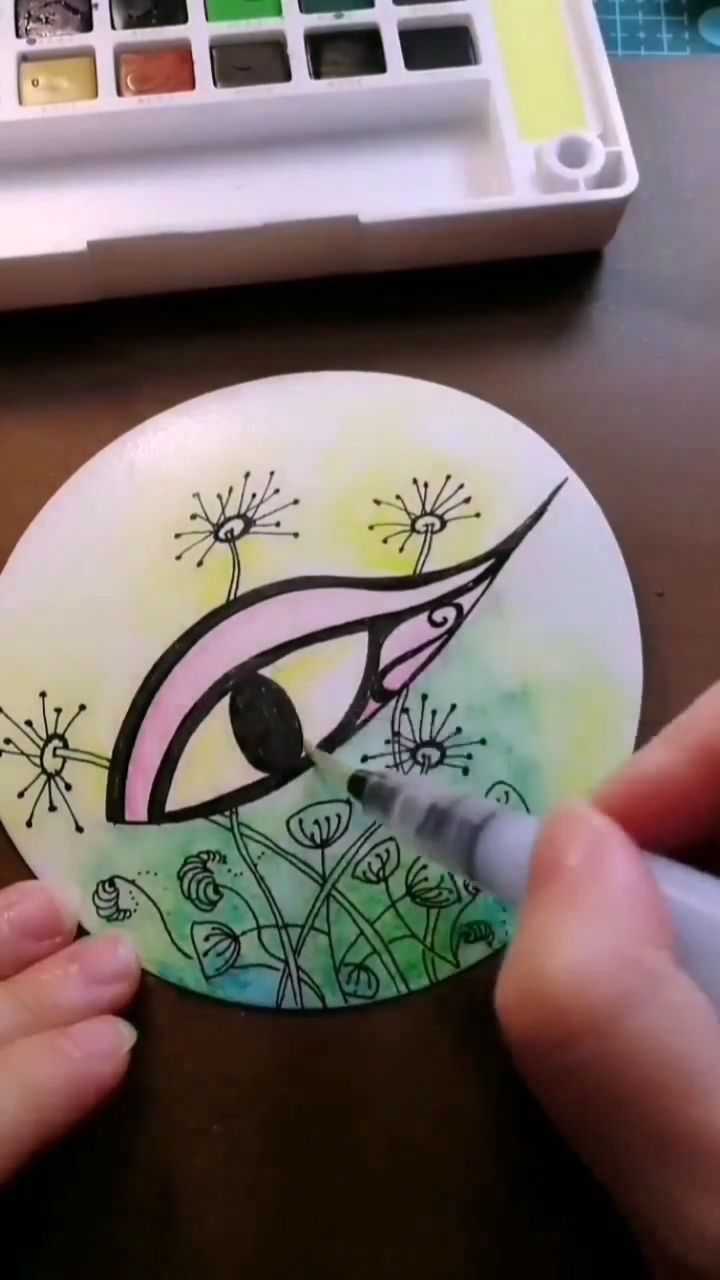 手绘一枚荷鲁斯之眼