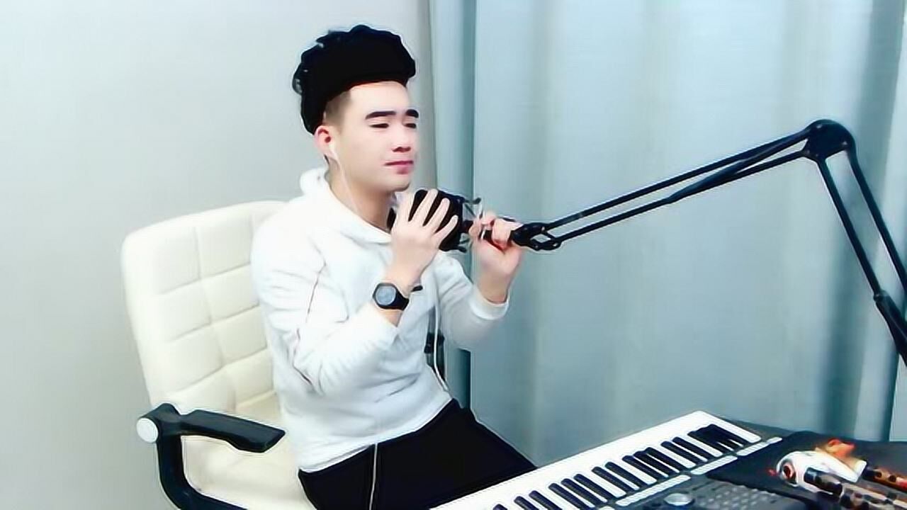 乐器达人纪伟演唱歌曲《记得咱的家》