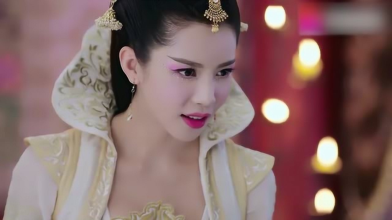 玄门大师:九尾狐狠心地折磨紫琉璃!