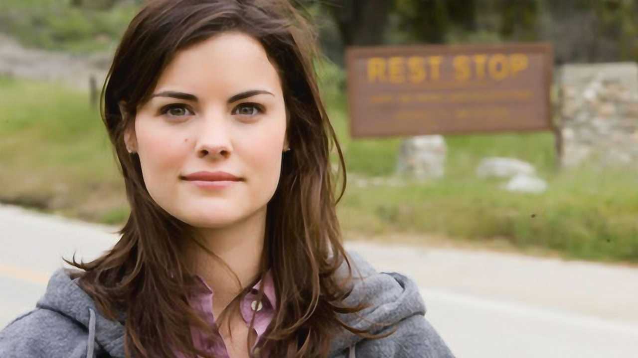 胆小者看的恐怖电影解说:7分钟看懂美国恐怖片《绝命休息站》