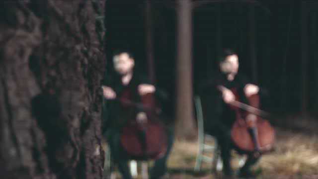 2CELLOS《Cavatina》很舒缓的一首曲子