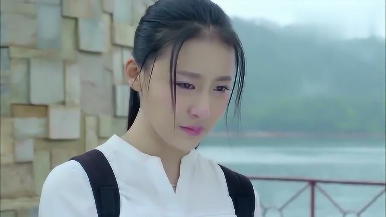 妻子的谎言夏曦表示很伤心一斌及时出现投入没人的怀抱