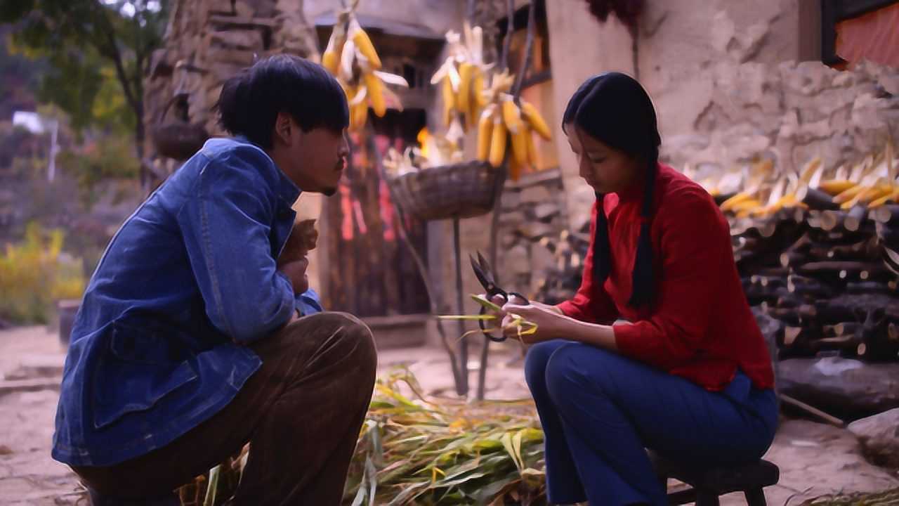 女孩被人贩子拐走,给老头做了童养媳,忍受多年屈辱终于得到解脱_电影