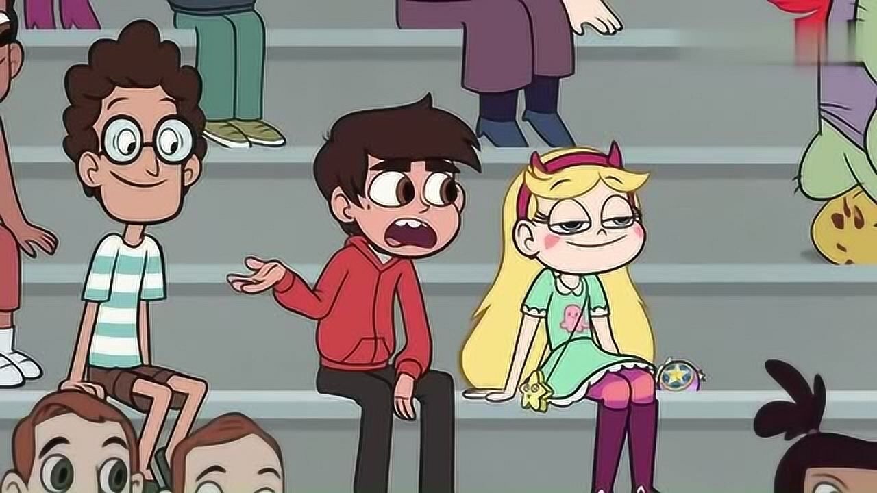 公主闯天关:星蝶和马克为了赢得橄榄球比赛,做了很多准备