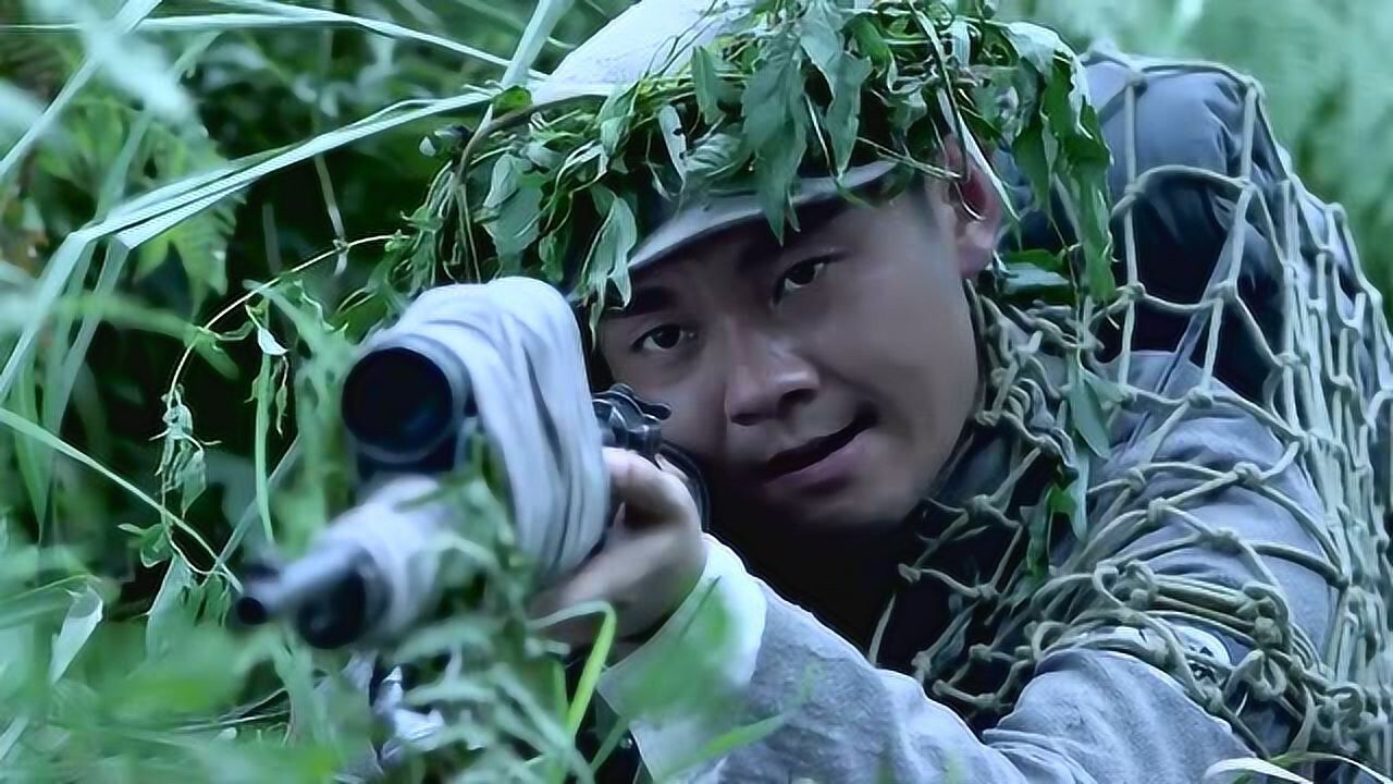 雪豹坚强岁月 :水生不只是个优秀的狙击手,还懂得战术啊!厉害!