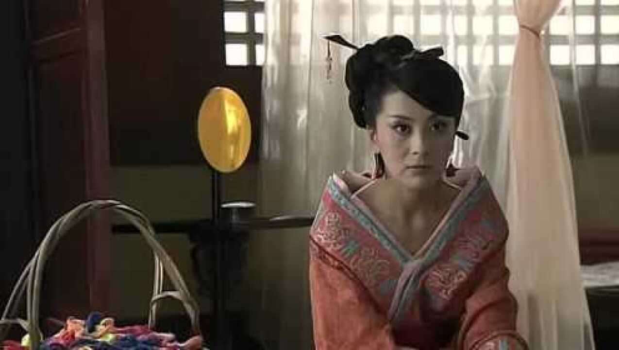 母仪天下张婕妤邀请政君去宫里做七夕香囊阿瑶一脸不服