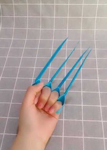 折纸的假指甲