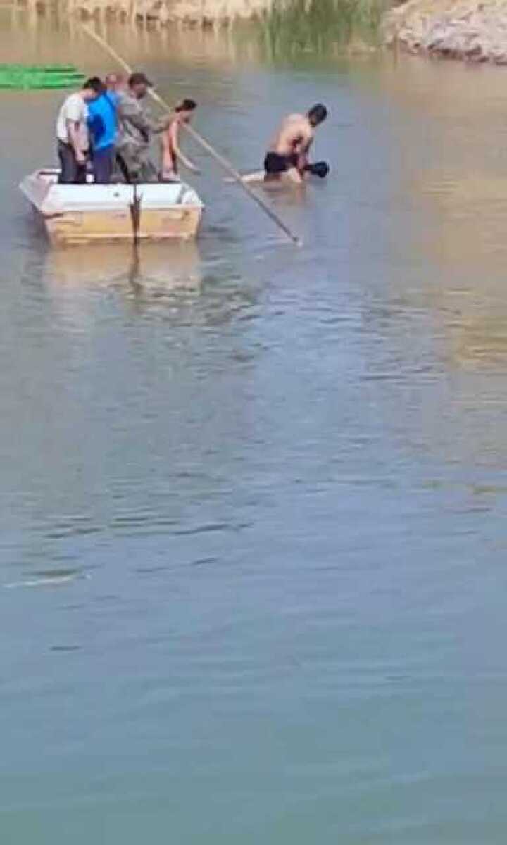 保定一初中生溺水身亡_高清