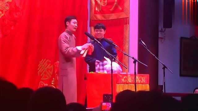 德云社相声演员王昊悦表演的快板很好,最后的《同仁堂》更棒!