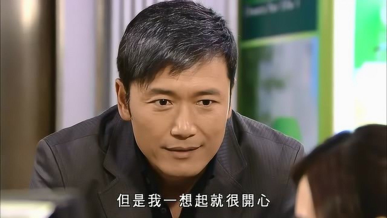 学警狙击:大佬江世孝见女儿悠悠,低声下气求讨好!