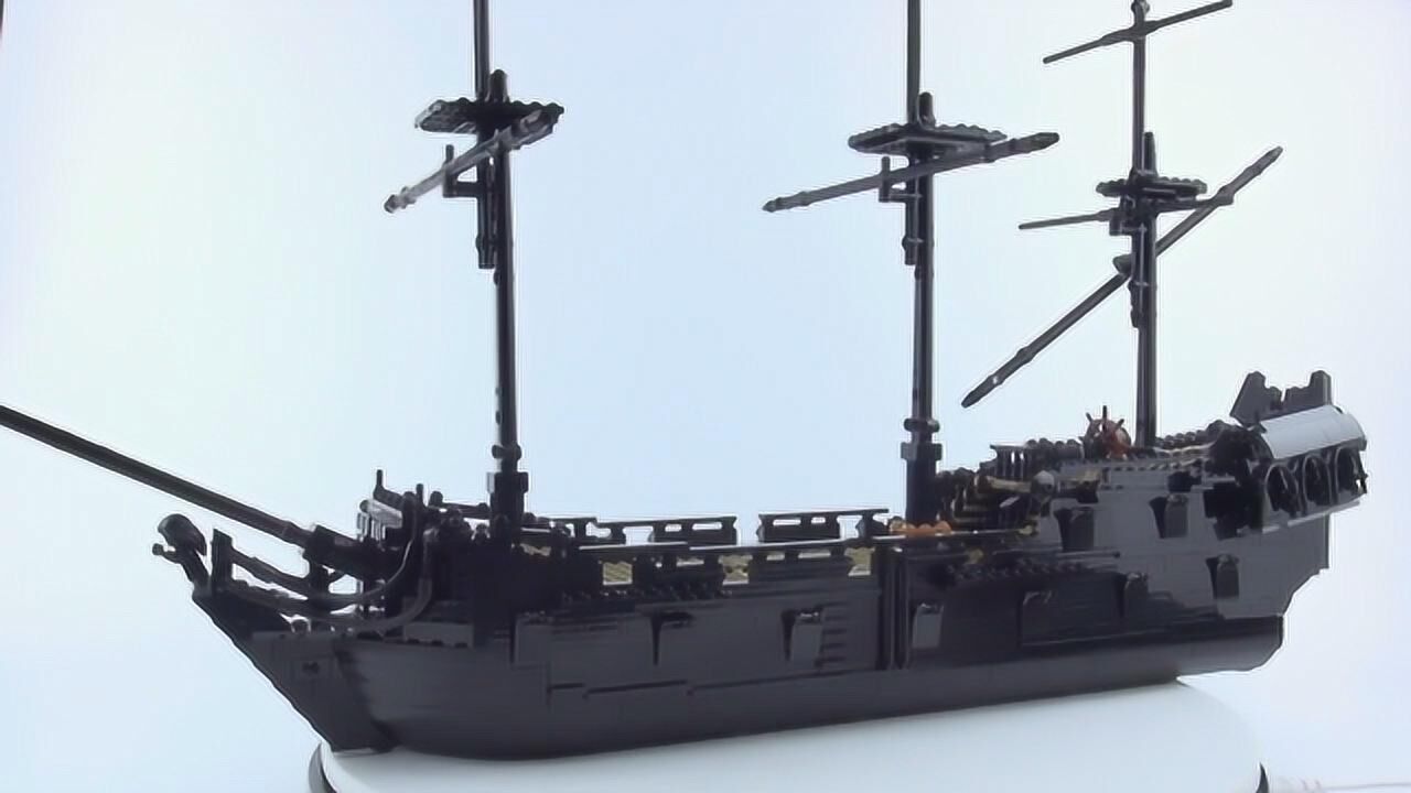 拼搭乐高积木moc加勒比海盗黑珍珠号展示