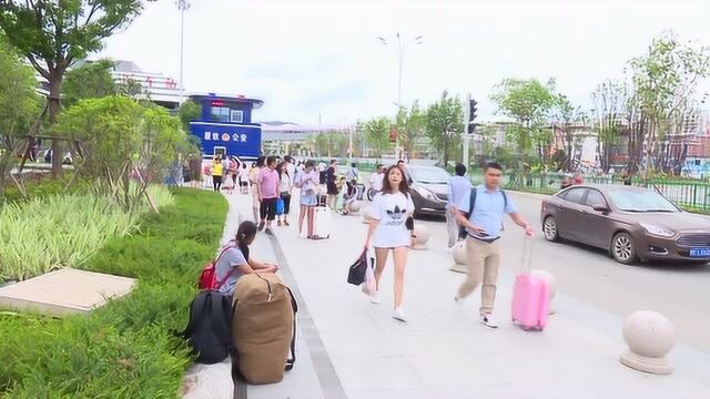 罗龙路人行天桥建设进入收尾阶段 将于今年7月底前投入使用