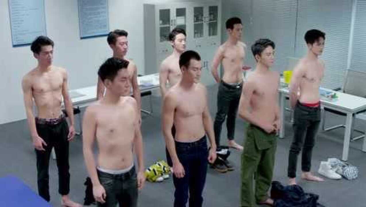 九千米爱情：体验脱衣服就算了，连裤子都不放过，害羞啊_腾讯视频