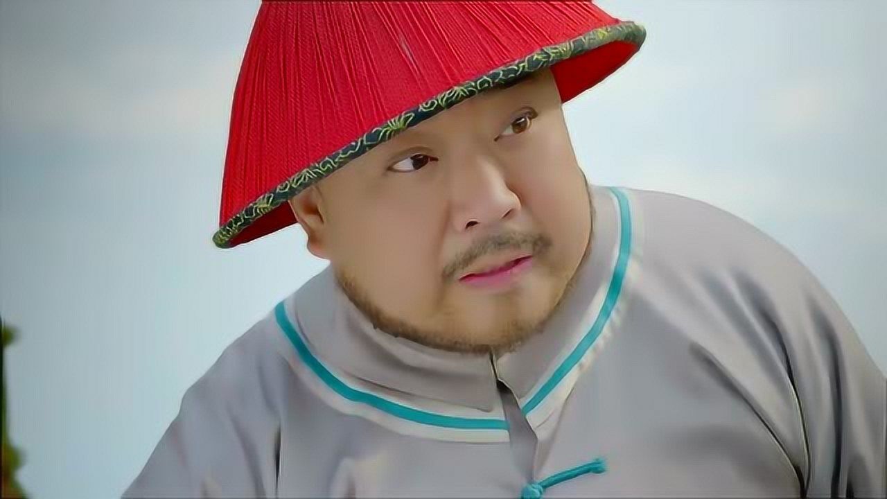 胖瘦头陀打算把小宝扔海里喂鱼夫人及时出言相救小宝吓得不轻