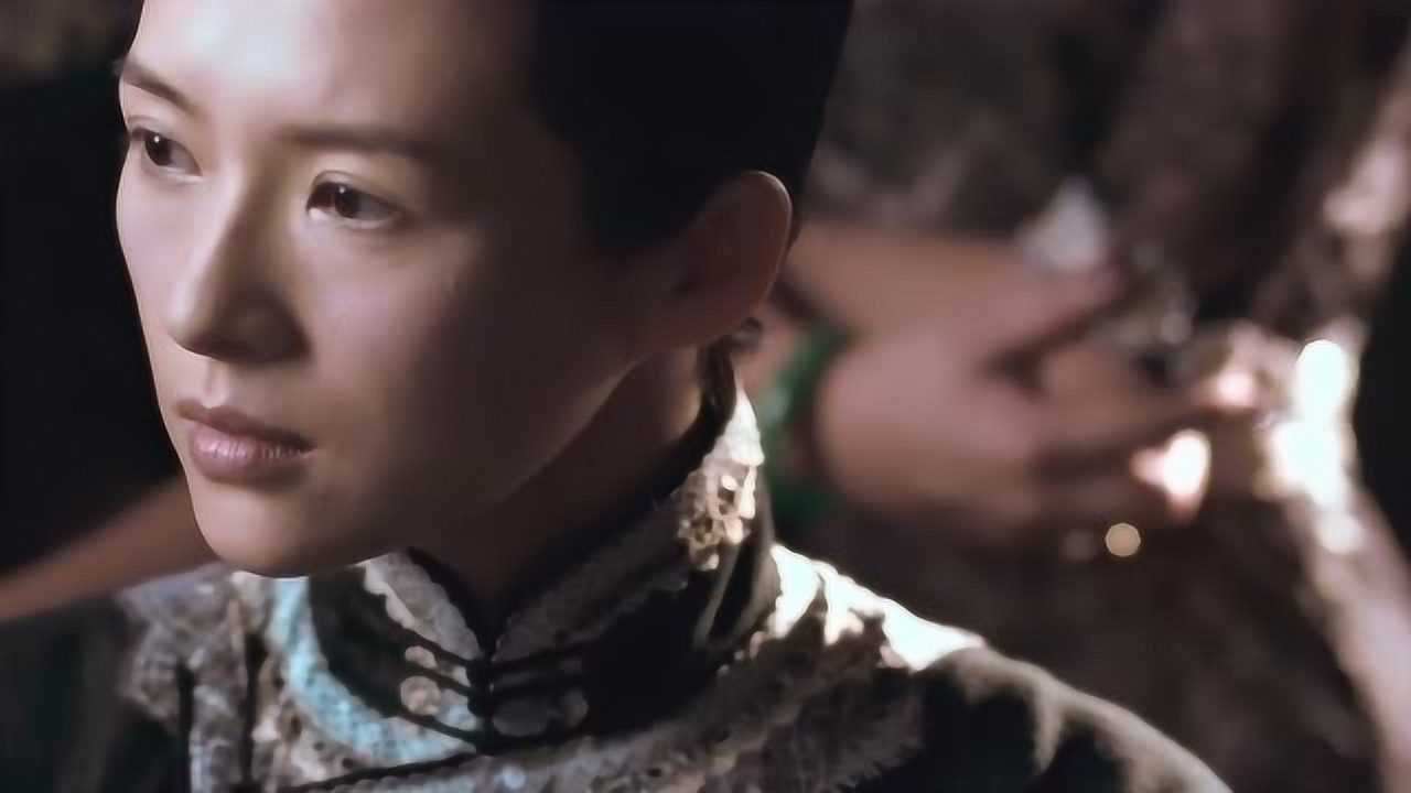 宫二一介女流之辈竟跟大名鼎鼎的叶问打斗简直匪夷所思