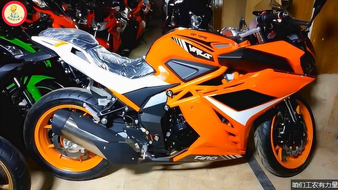 看看几千元的仿赛摩托车都叫它地平线这台排量高达350cc