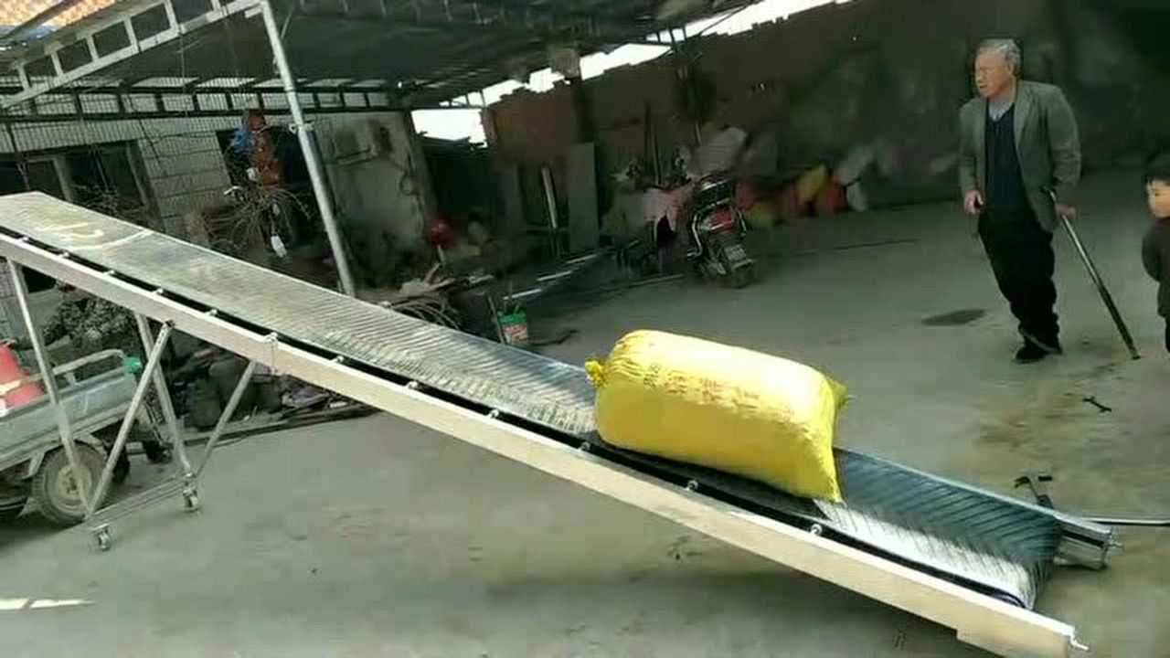 粮食装车皮带输送机随车下乡收粮提升机