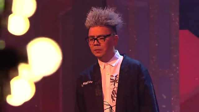 好久不见的李健达现场演唱《阿郎的故事》的主题曲《也许不易》