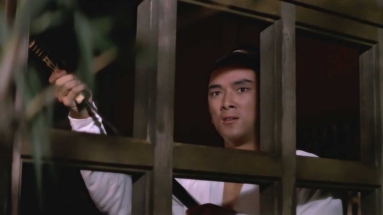 大刺客聂政去刺杀韩傀他和夏小姐告别留给她价值千金的珠宝