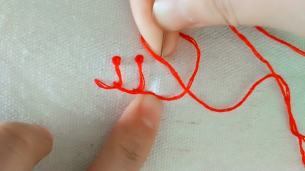 【第14天打结锁边绣】打一个结会绣出怎样的针法!