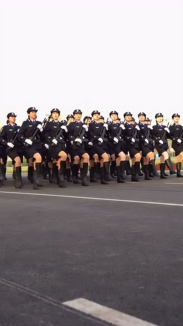 南京女警方队,巾帼不让须眉_腾讯视频