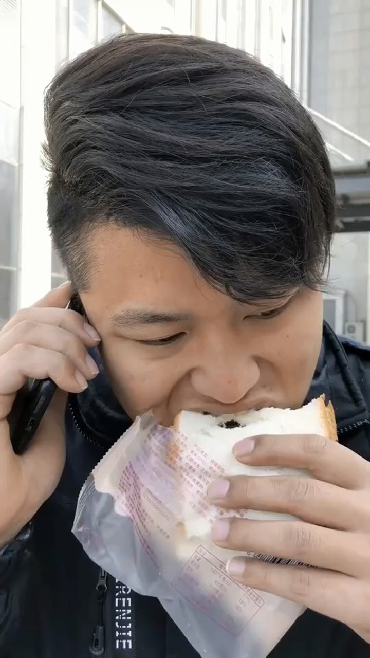 医生说我牙不好只能吃软饭豪横