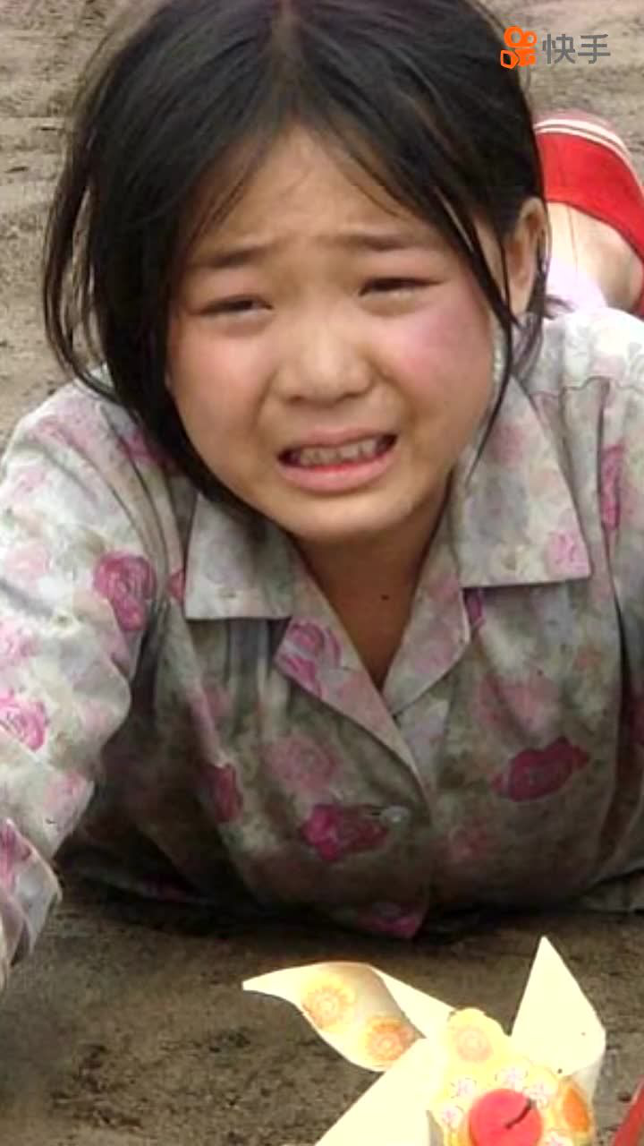 还记得暖春里的小花吗真名齐如意如今长大美的都不敢认