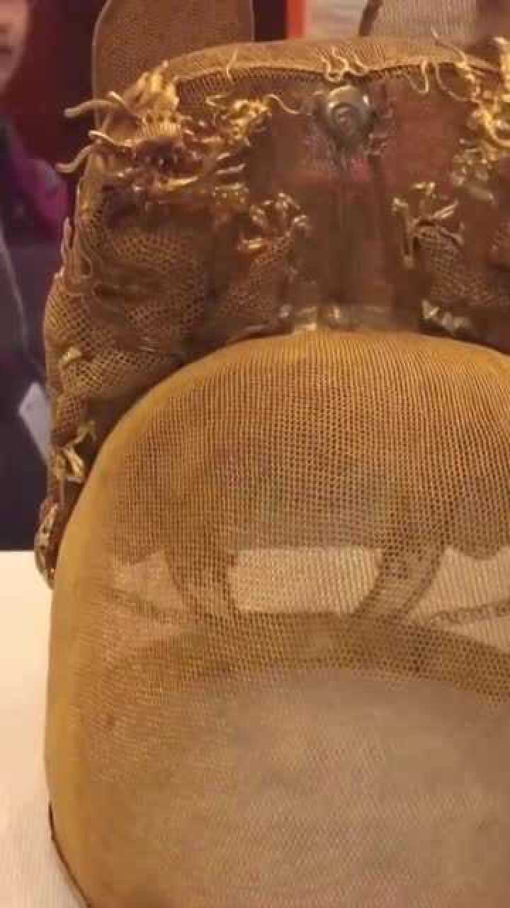 明代万历皇帝的陪葬品纯金纯手工打造全国仅此一件堪称国宝