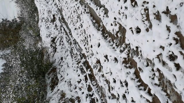 大山里的雪