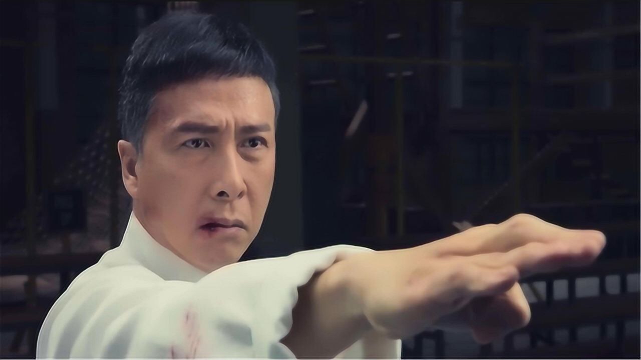 电影中的那些流氓招式,周星驰踩脚趾王宝强"千年杀",最厉害的还是